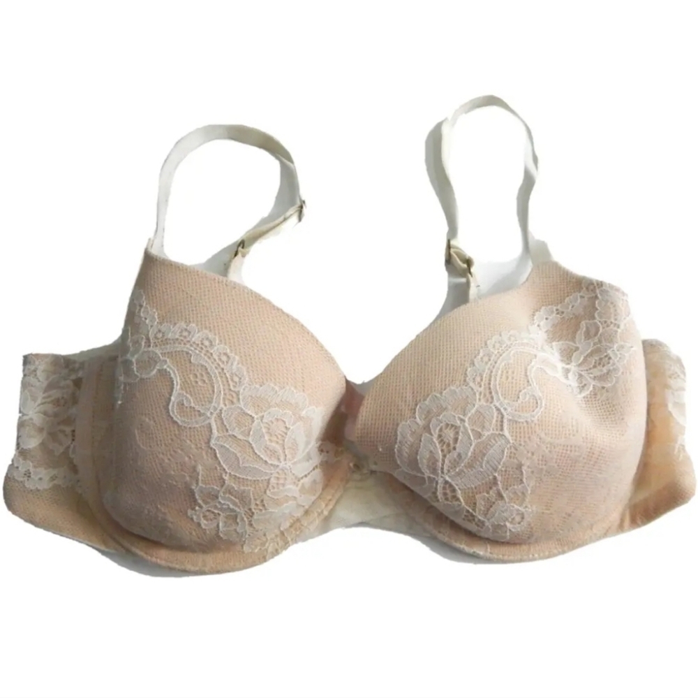 Victoria's Secret Lined Demi Bra Lace